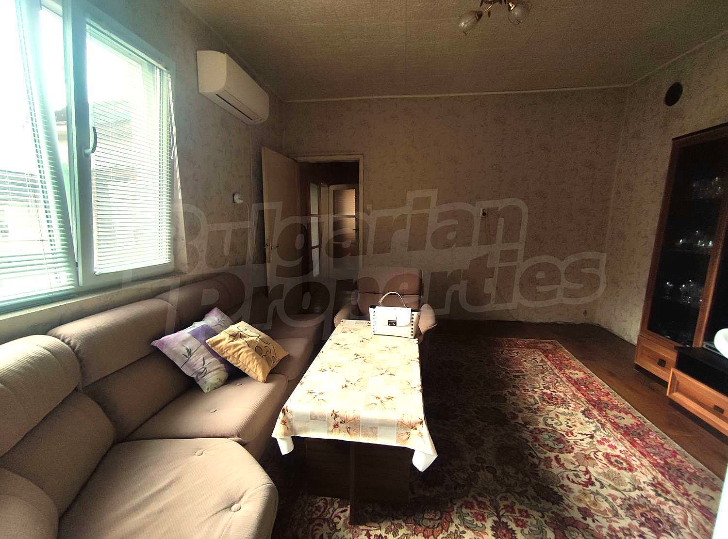 Gallery Picture 5