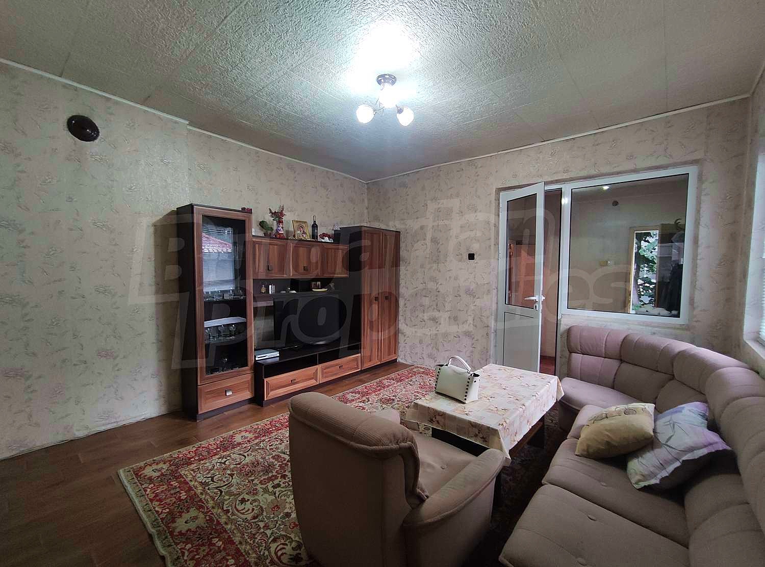 Gallery Picture 3