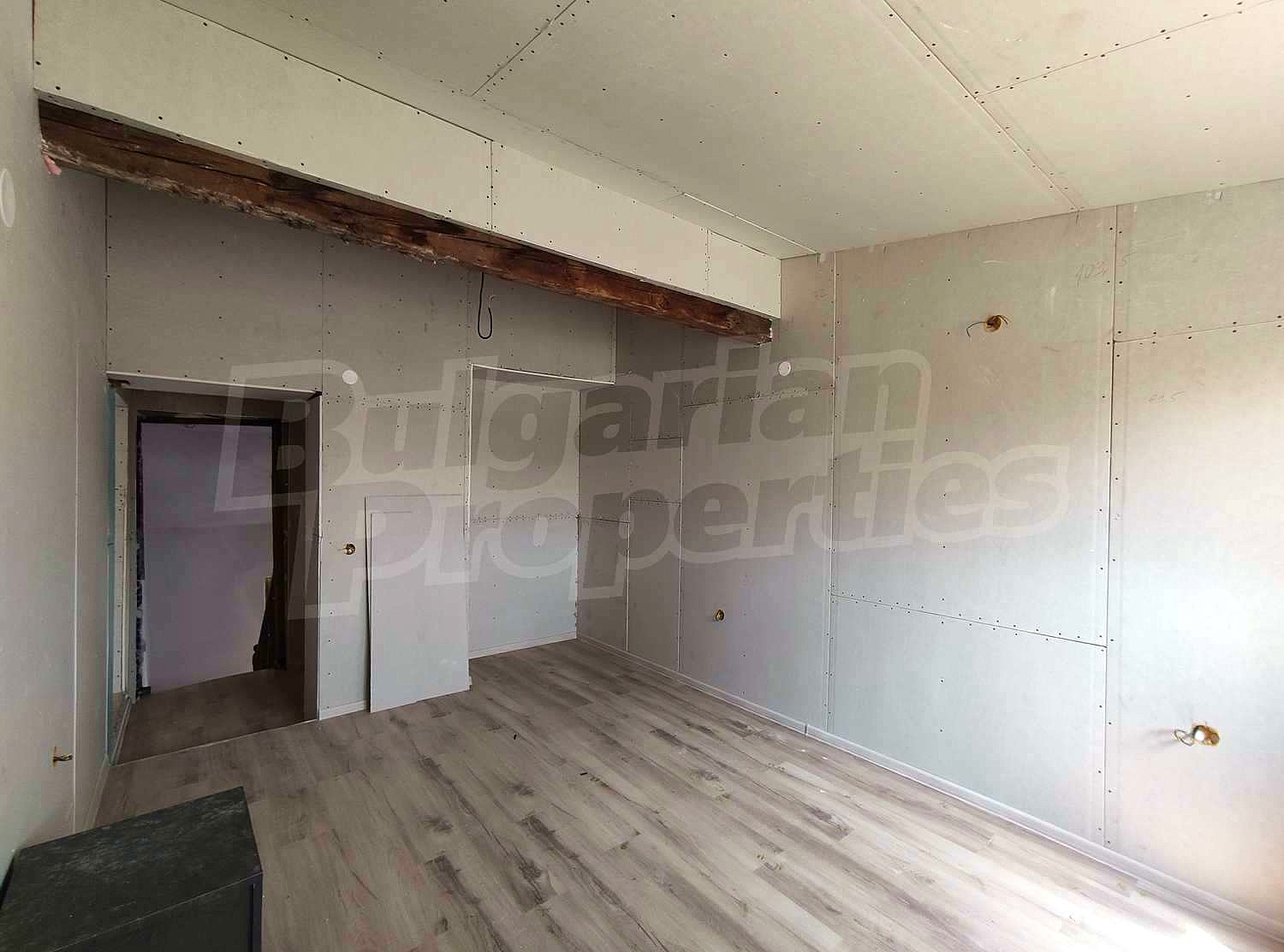 Gallery Picture 3