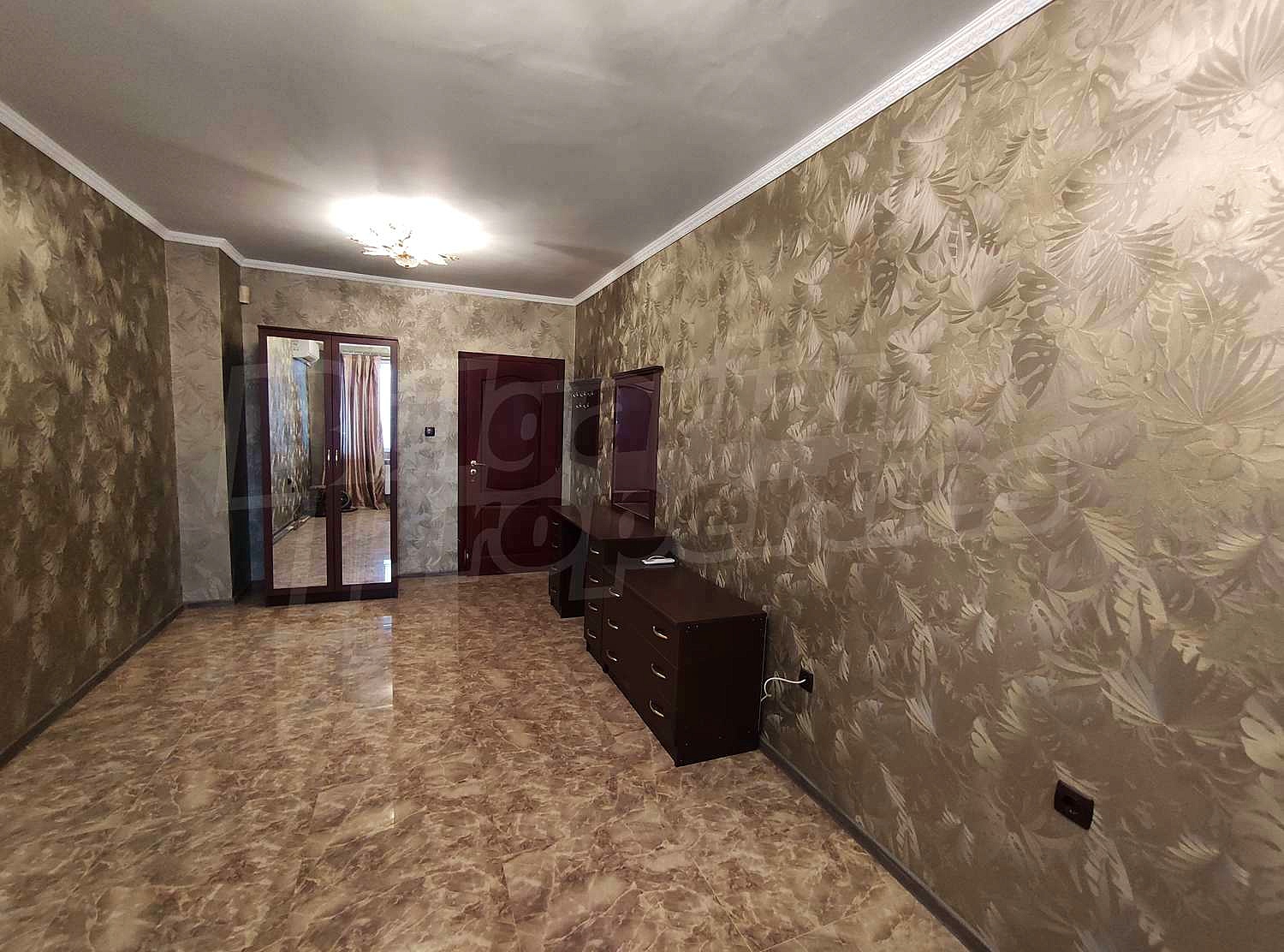 Gallery Picture 18
