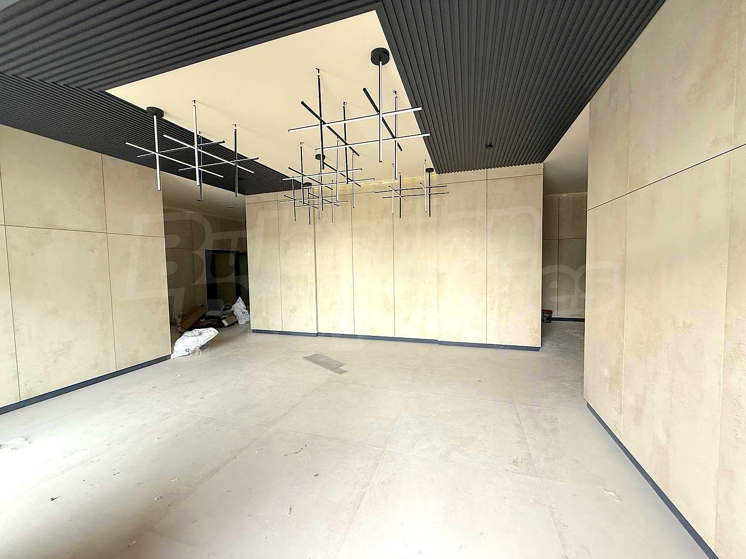 Gallery Picture 3