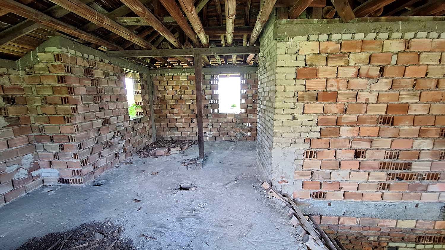 Gallery Picture 3