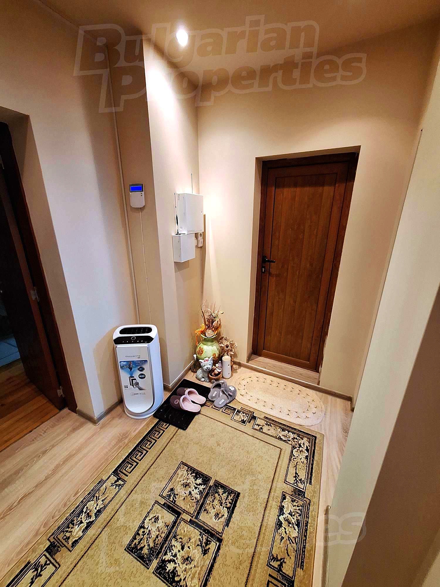 Gallery Picture 7