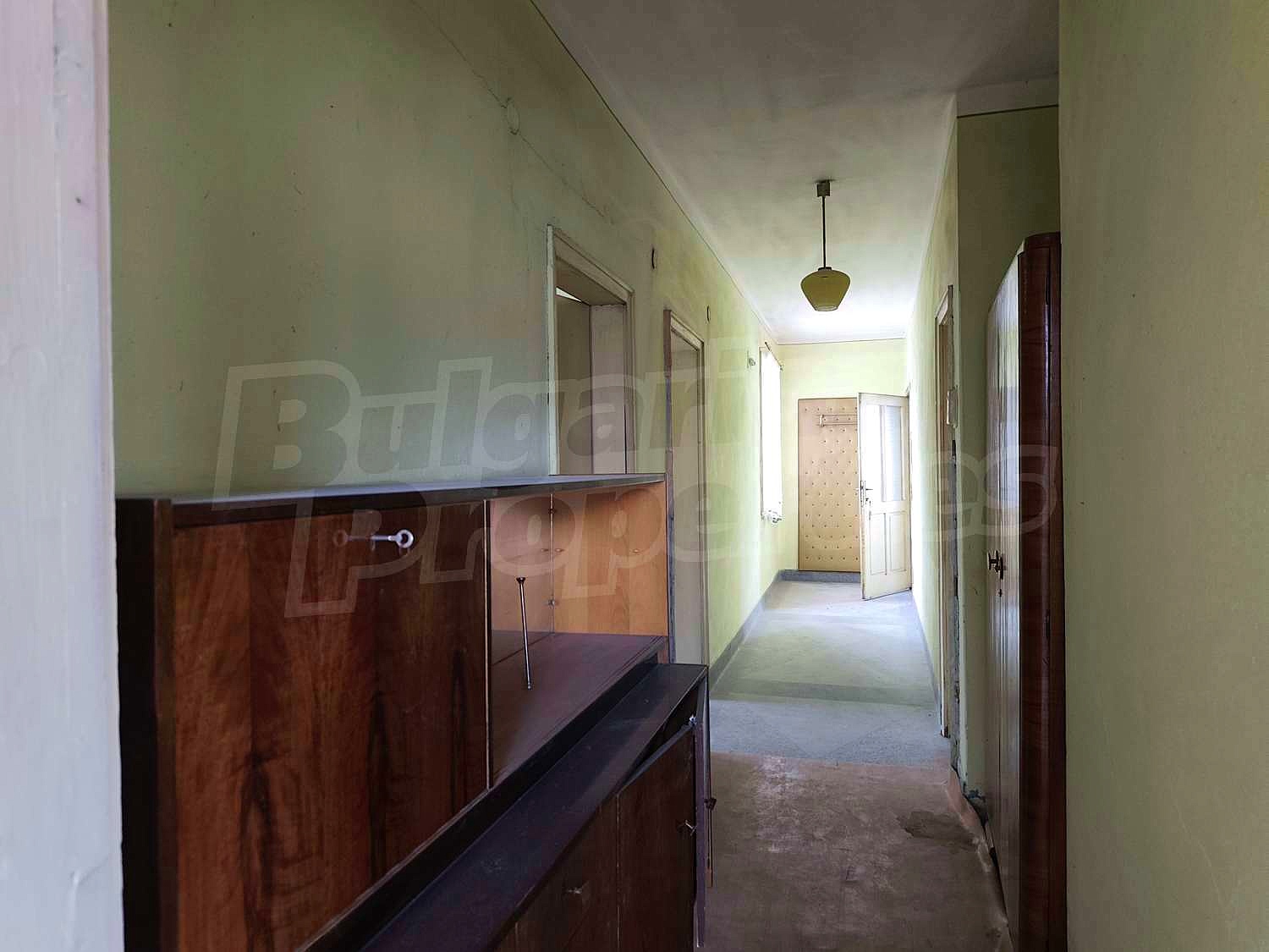 Gallery Picture 14