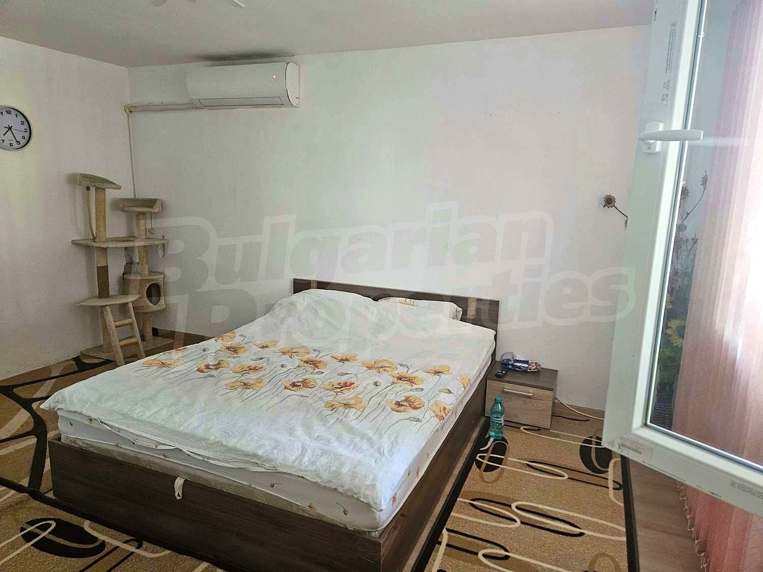 Gallery Picture 16