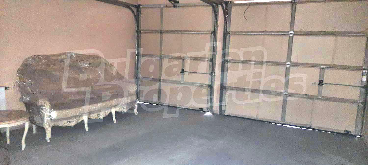 Gallery Picture 30