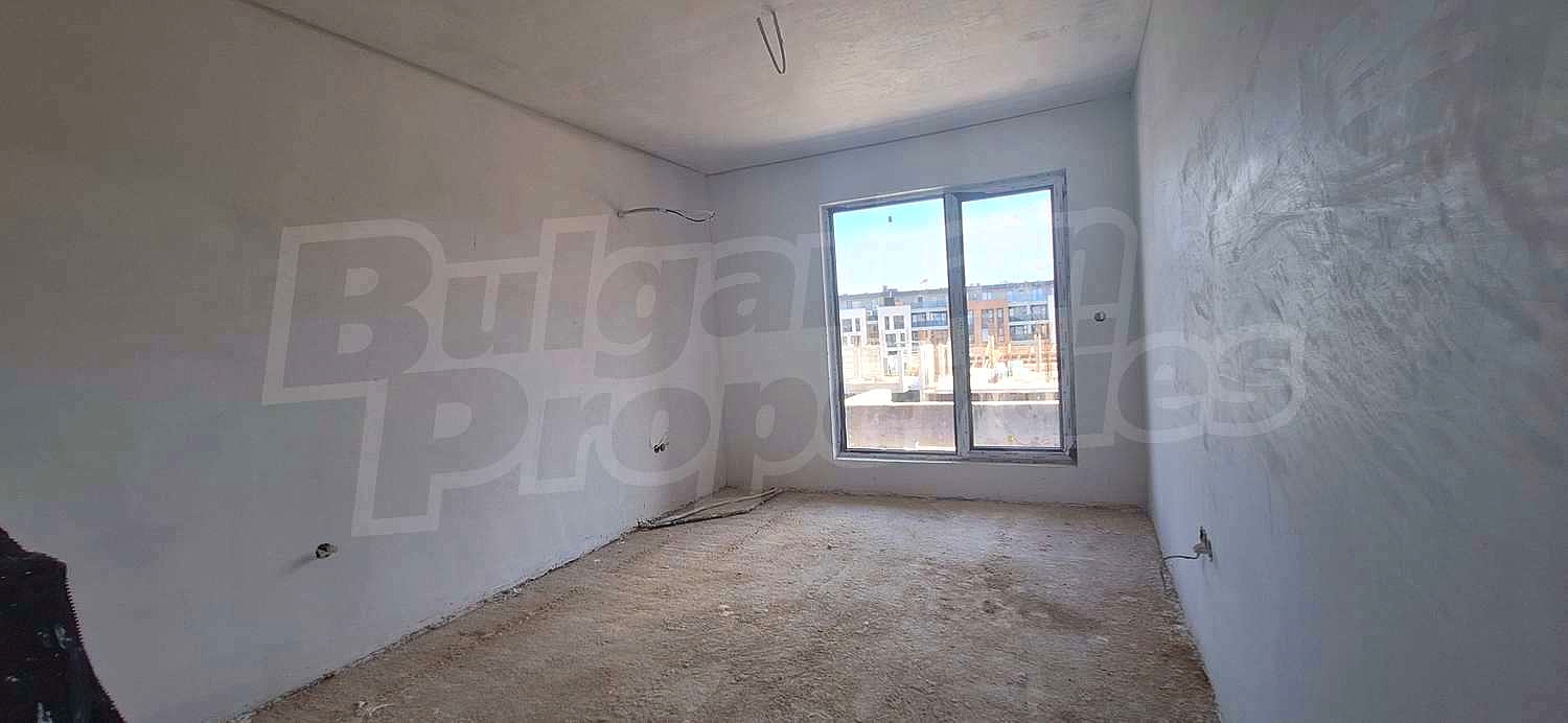 Gallery Picture 4