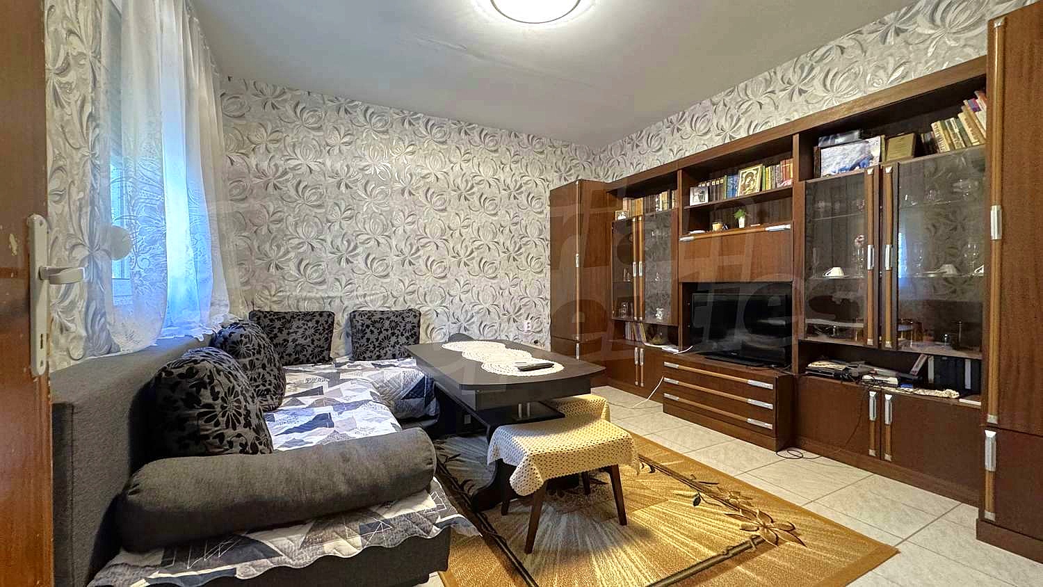 Gallery Picture 5