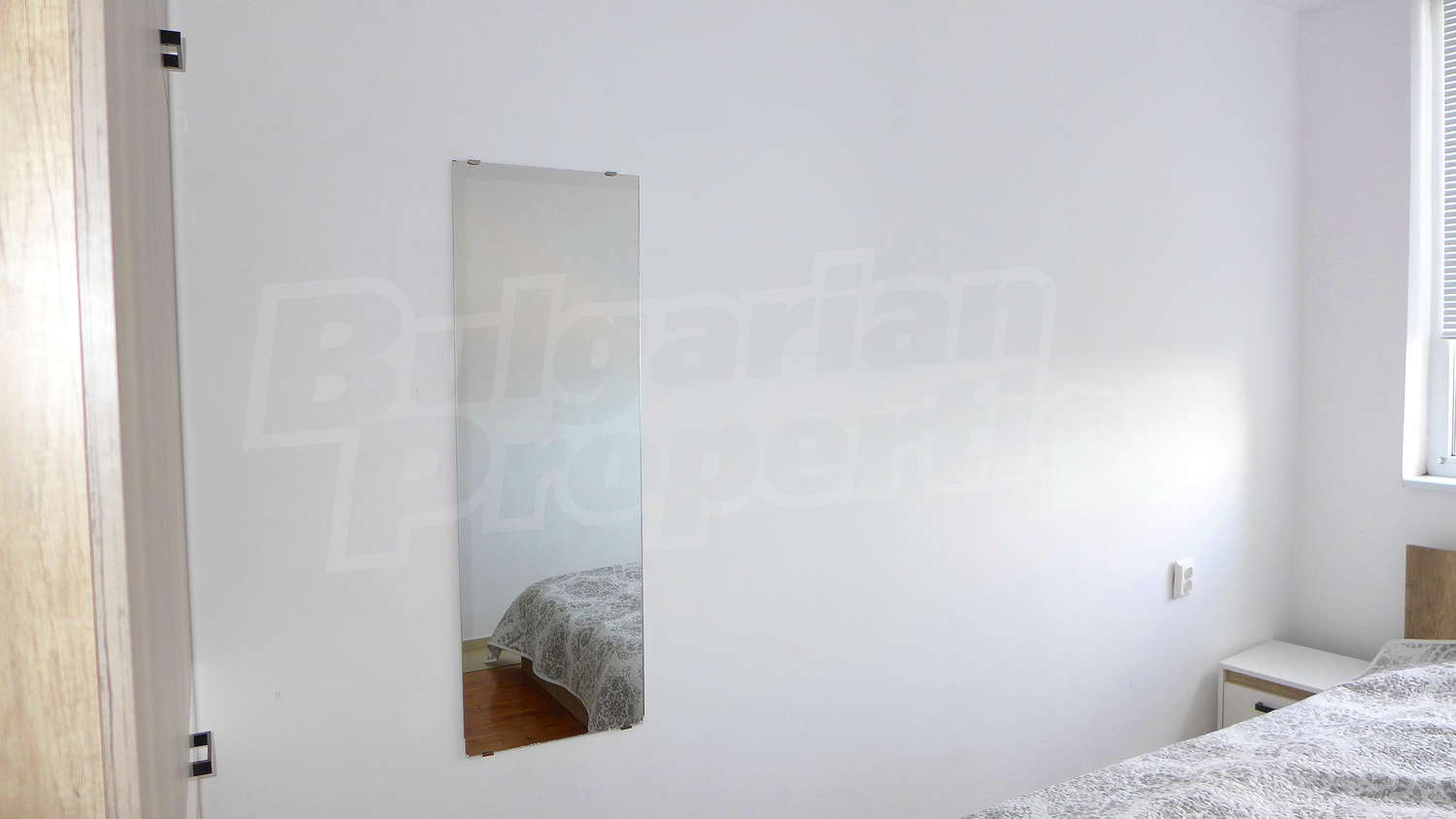Gallery Picture 10