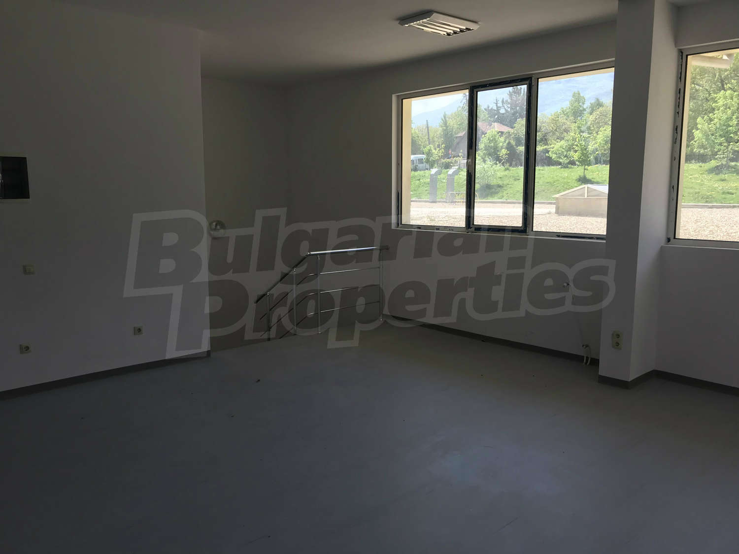 Gallery Picture 33