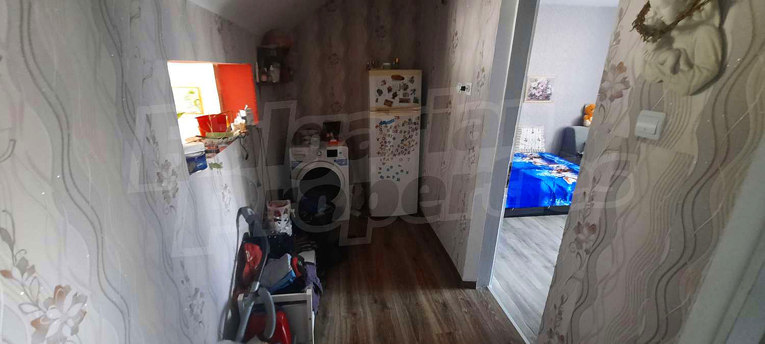 Gallery Picture 4