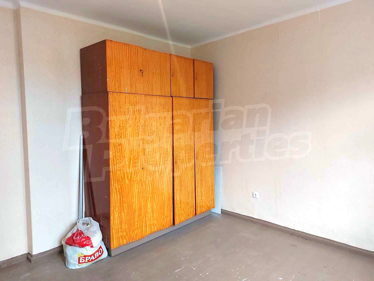 Gallery Picture 2