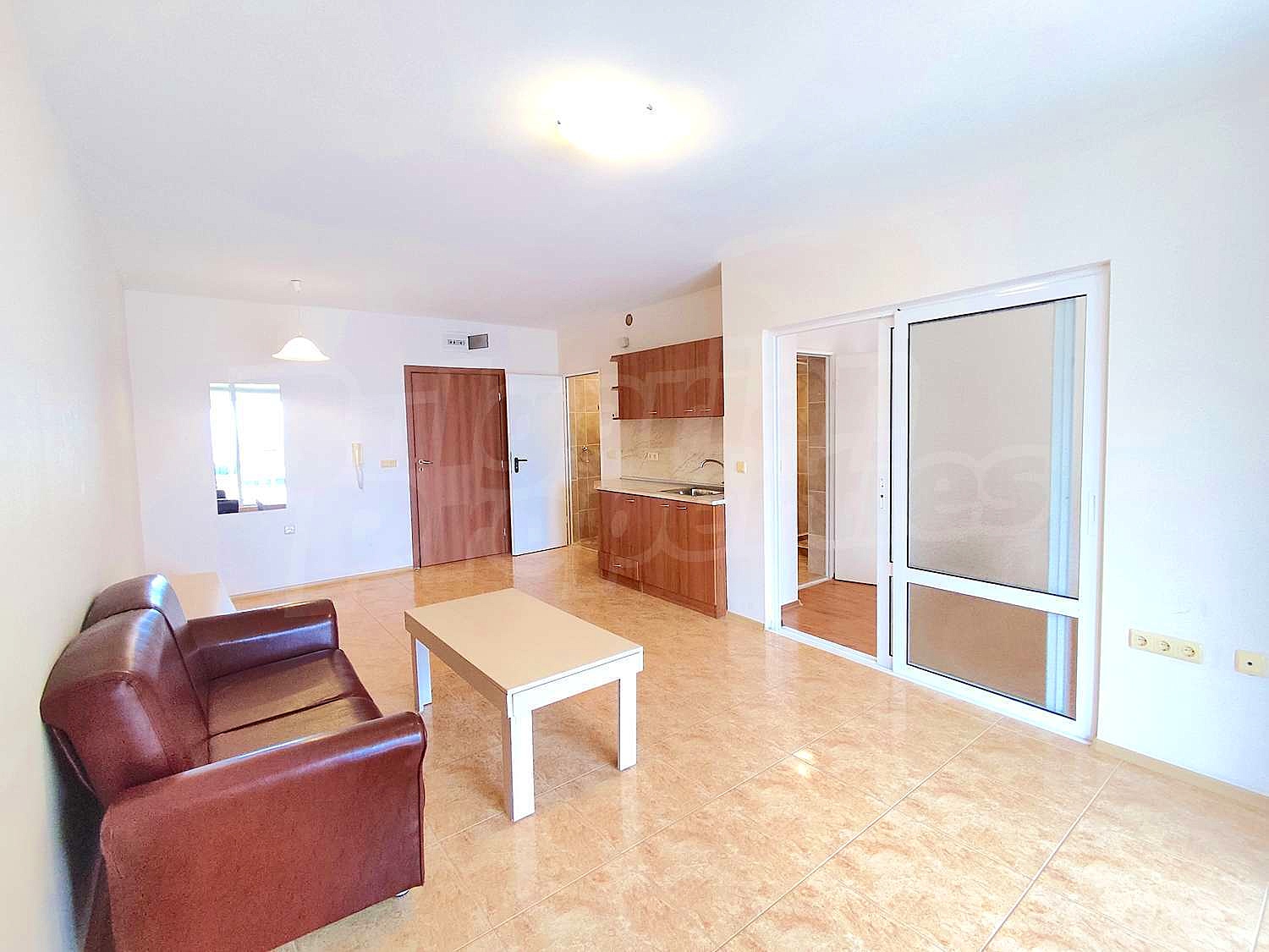 Gallery Picture 2