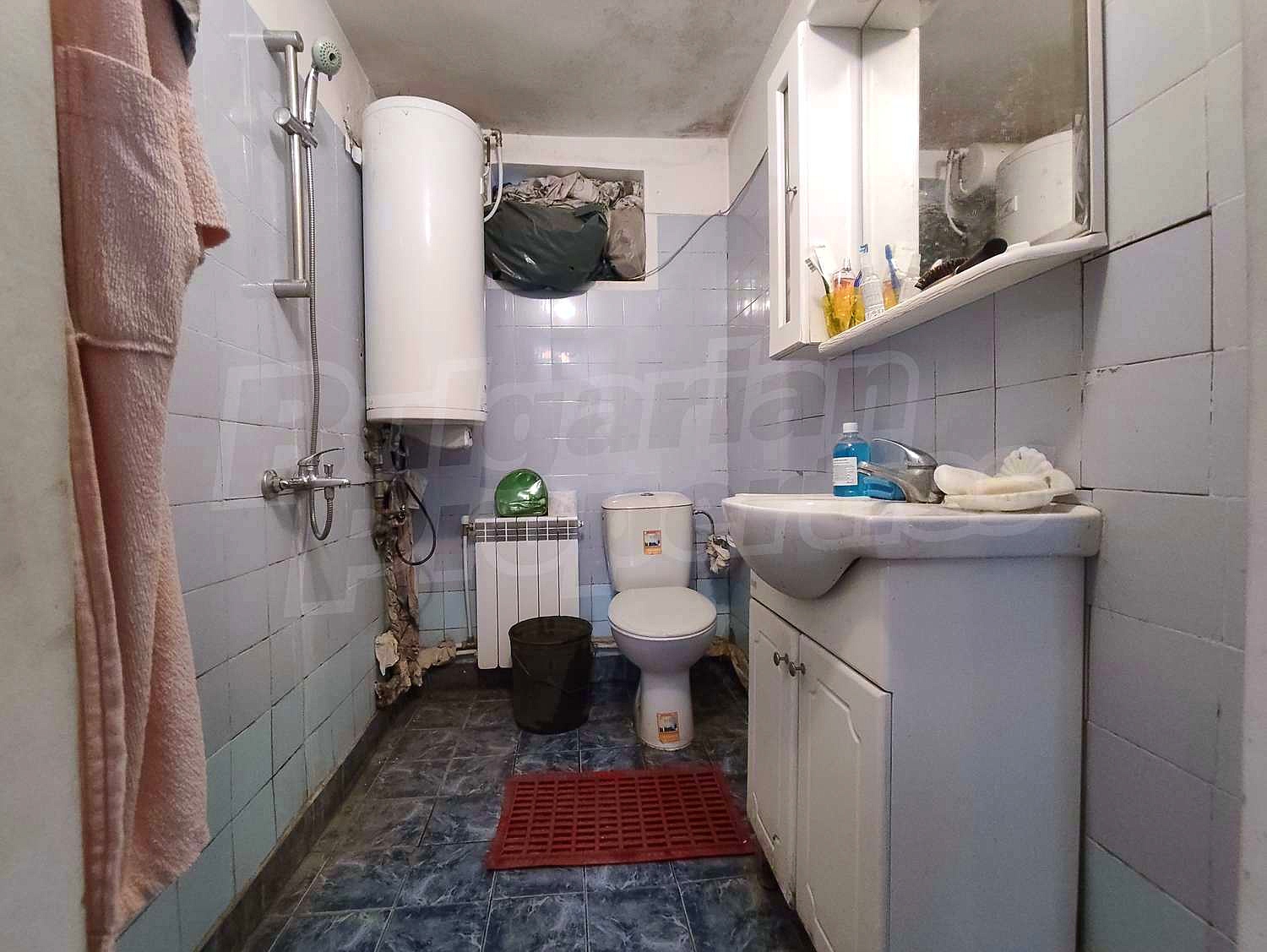 Gallery Picture 5