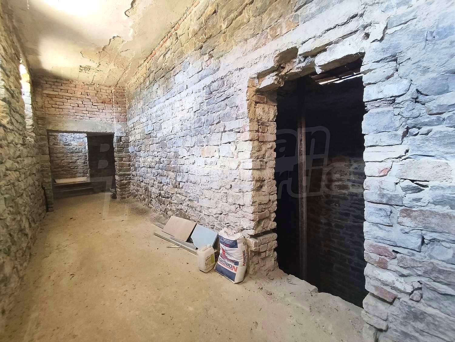 Gallery Picture 27