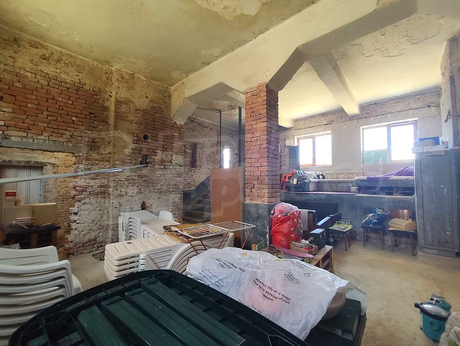Gallery Picture 18