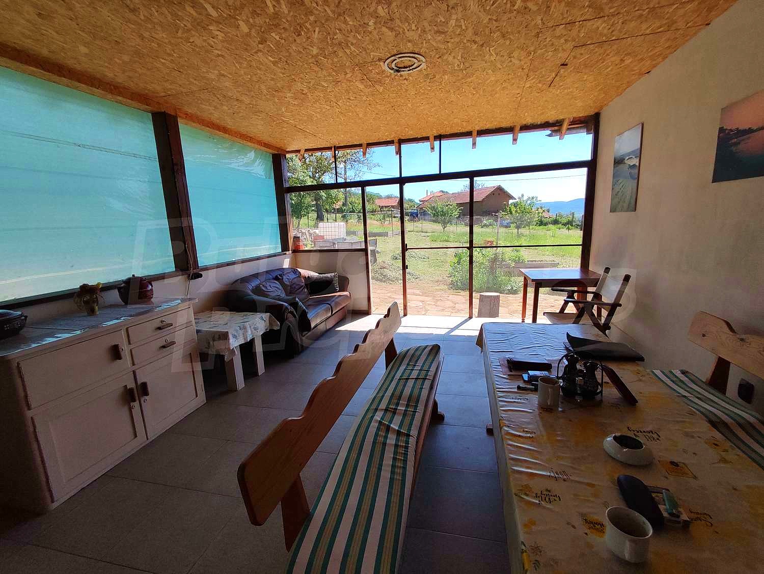 Gallery Picture 15