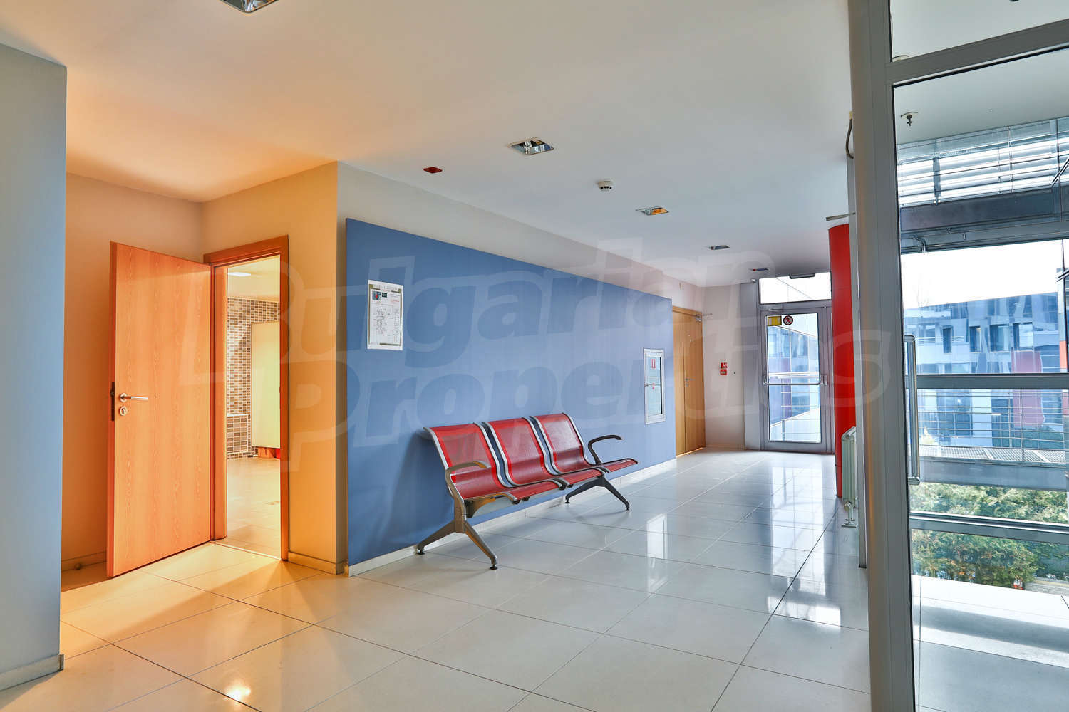 Gallery Picture 4