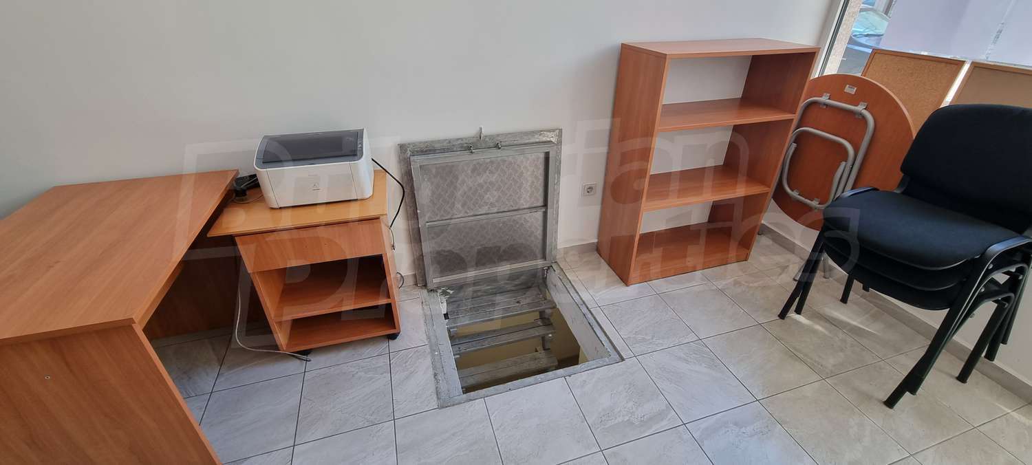 Gallery Picture 9
