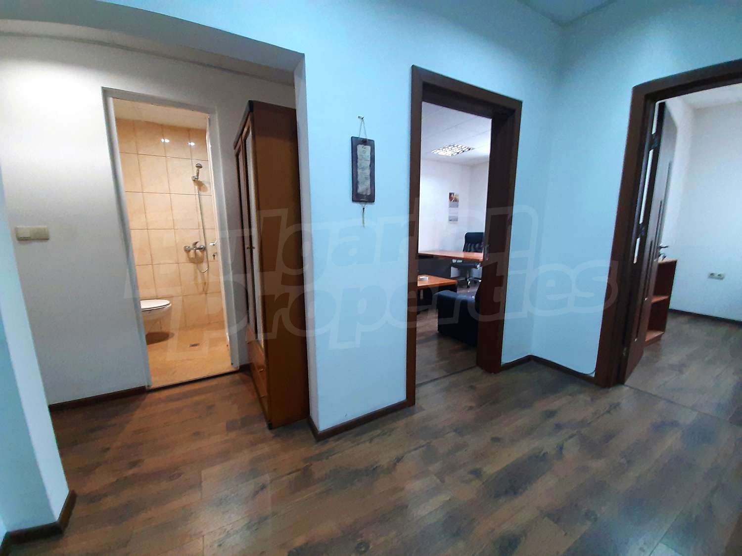 Gallery Picture 2