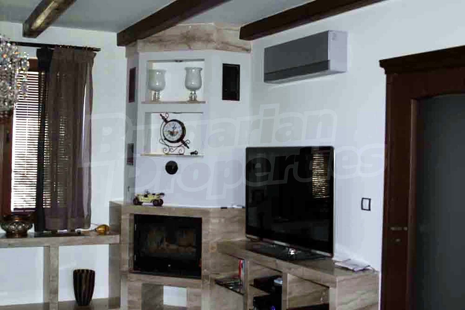 Gallery Picture 7