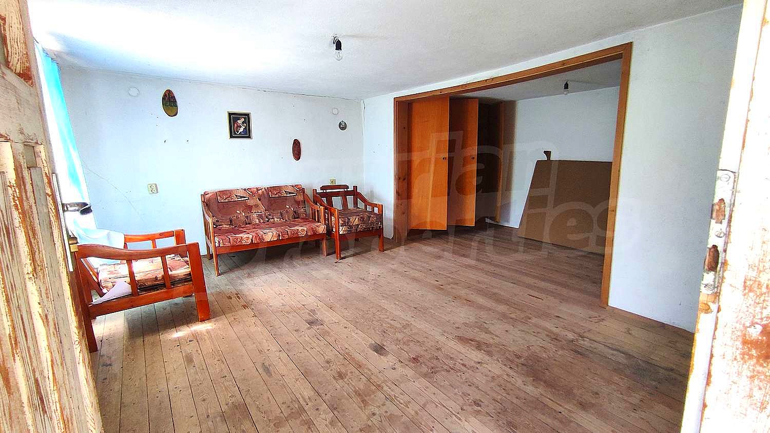 Gallery Picture 19
