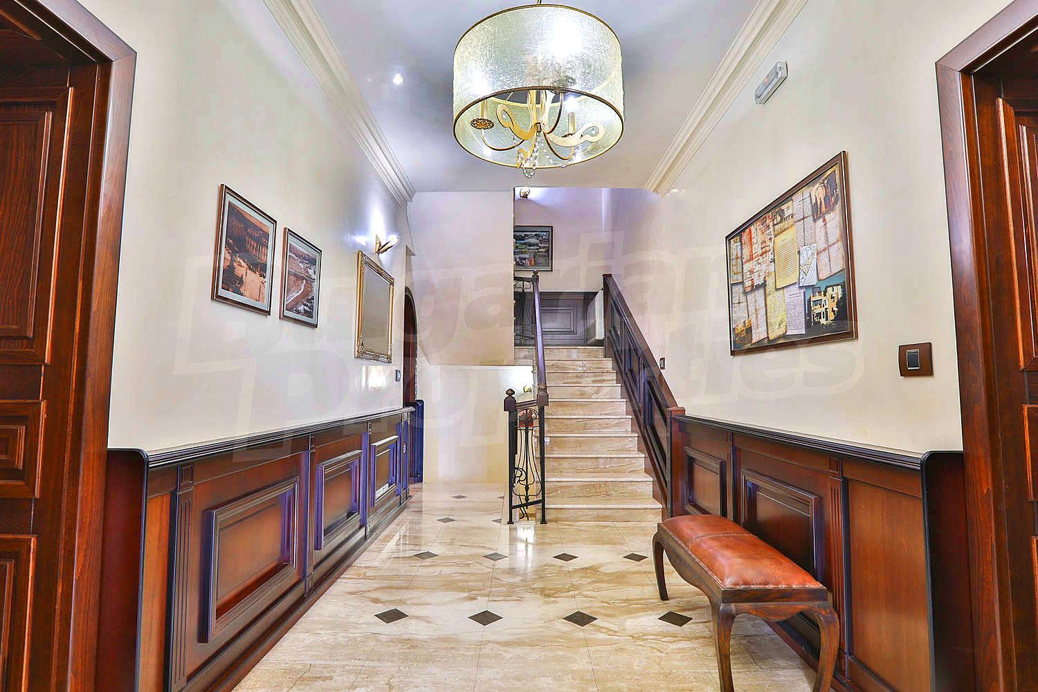 Gallery Picture 10