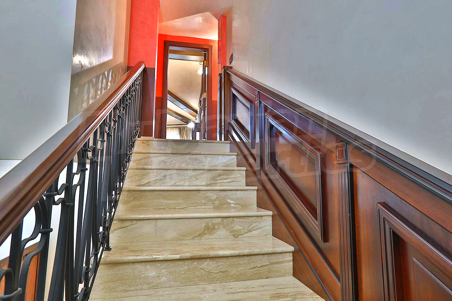 Gallery Picture 11