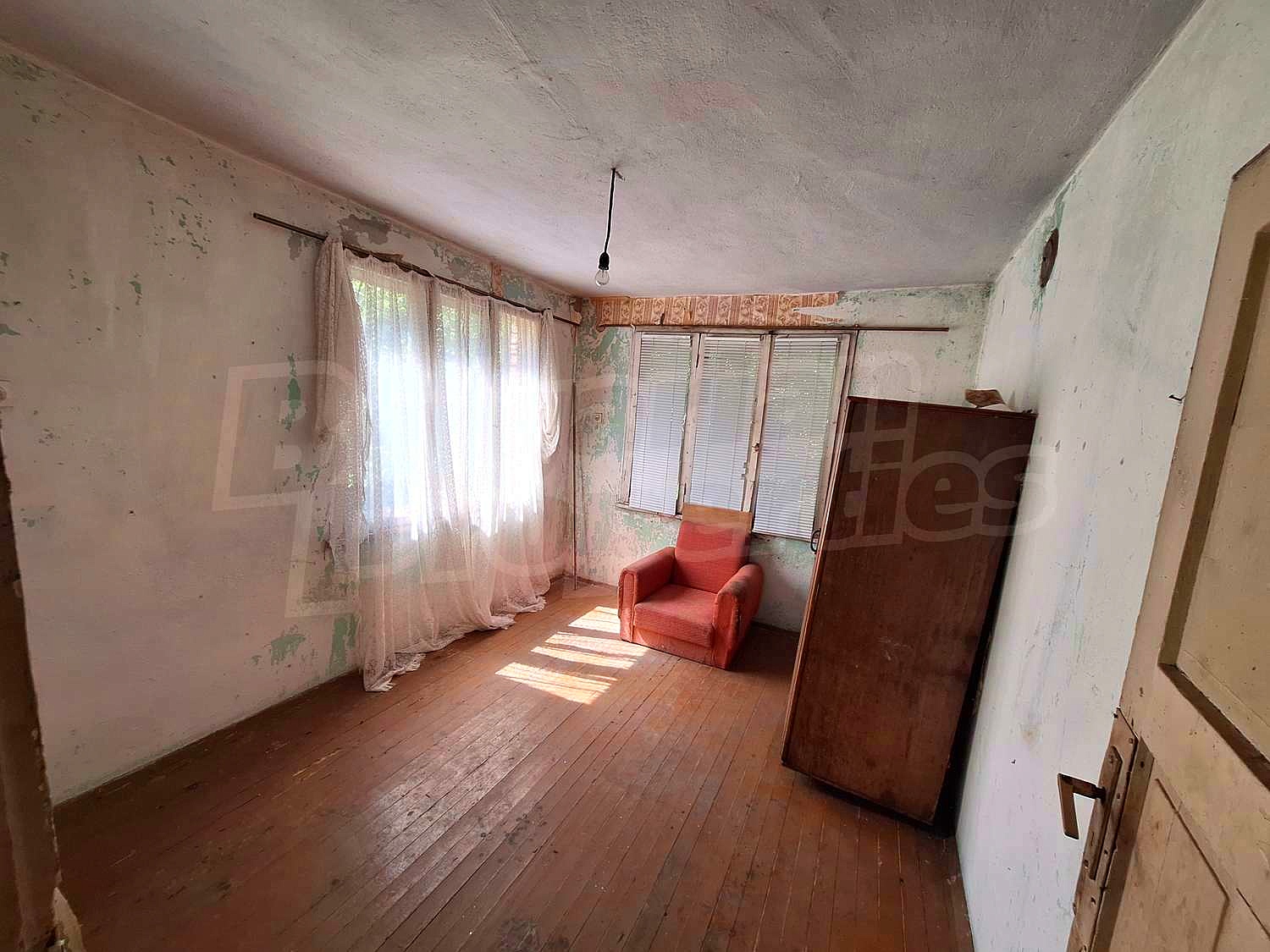 Gallery Picture 11