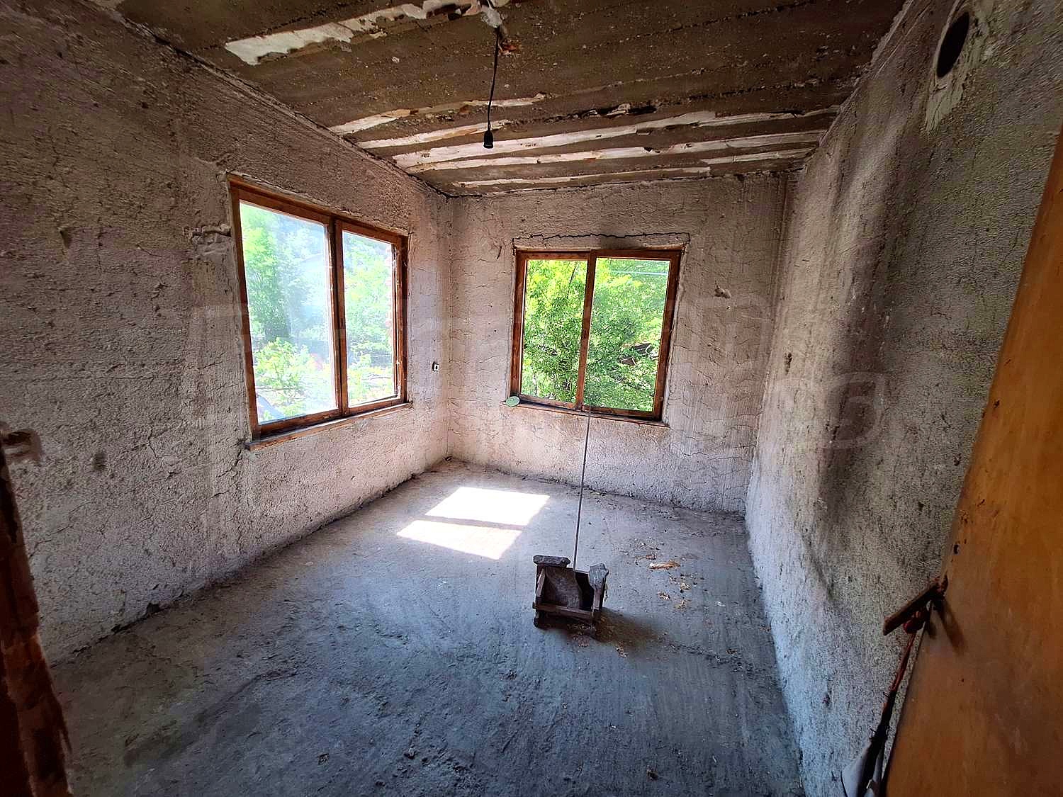 Gallery Picture 15