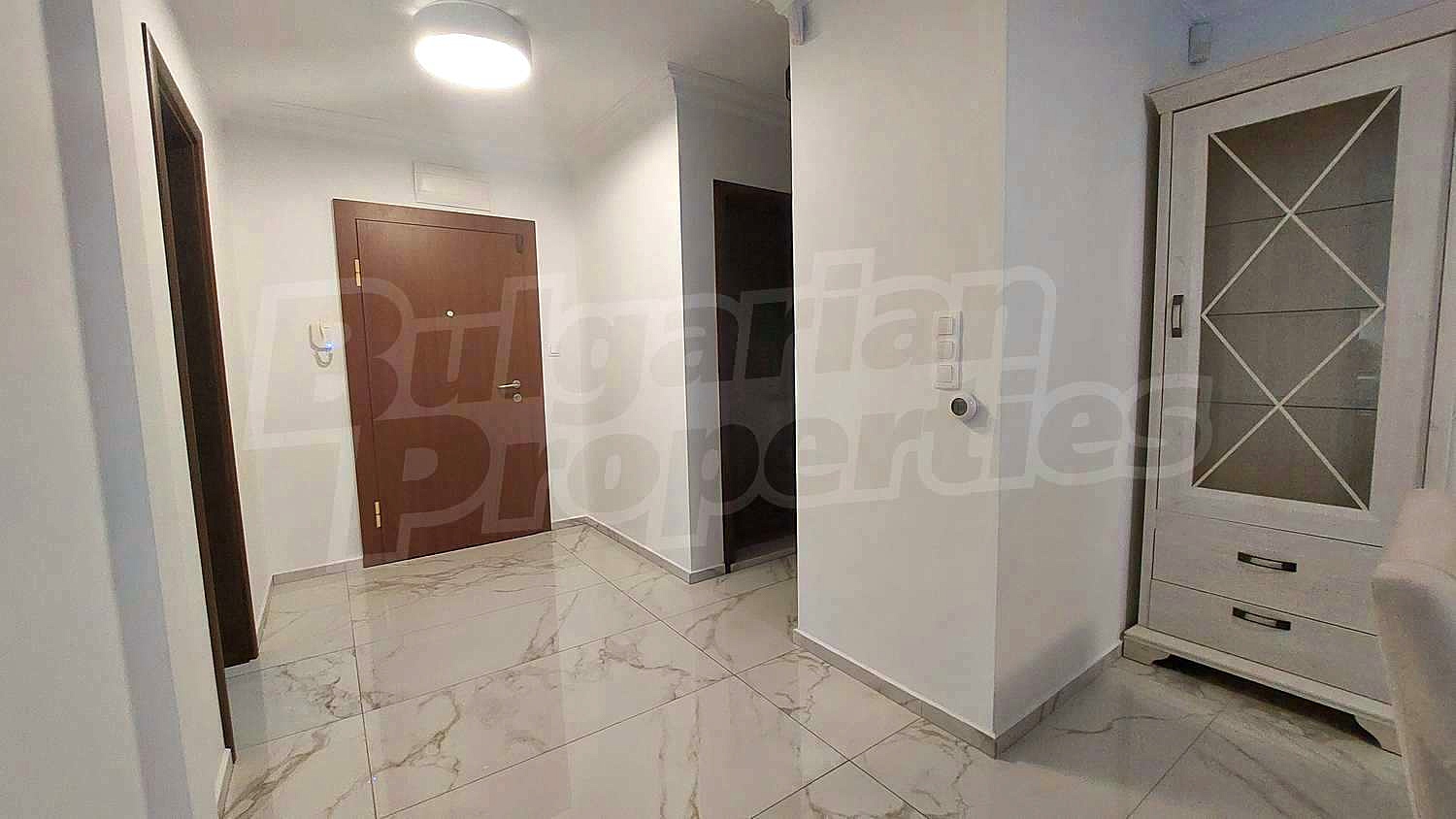Gallery Picture 13