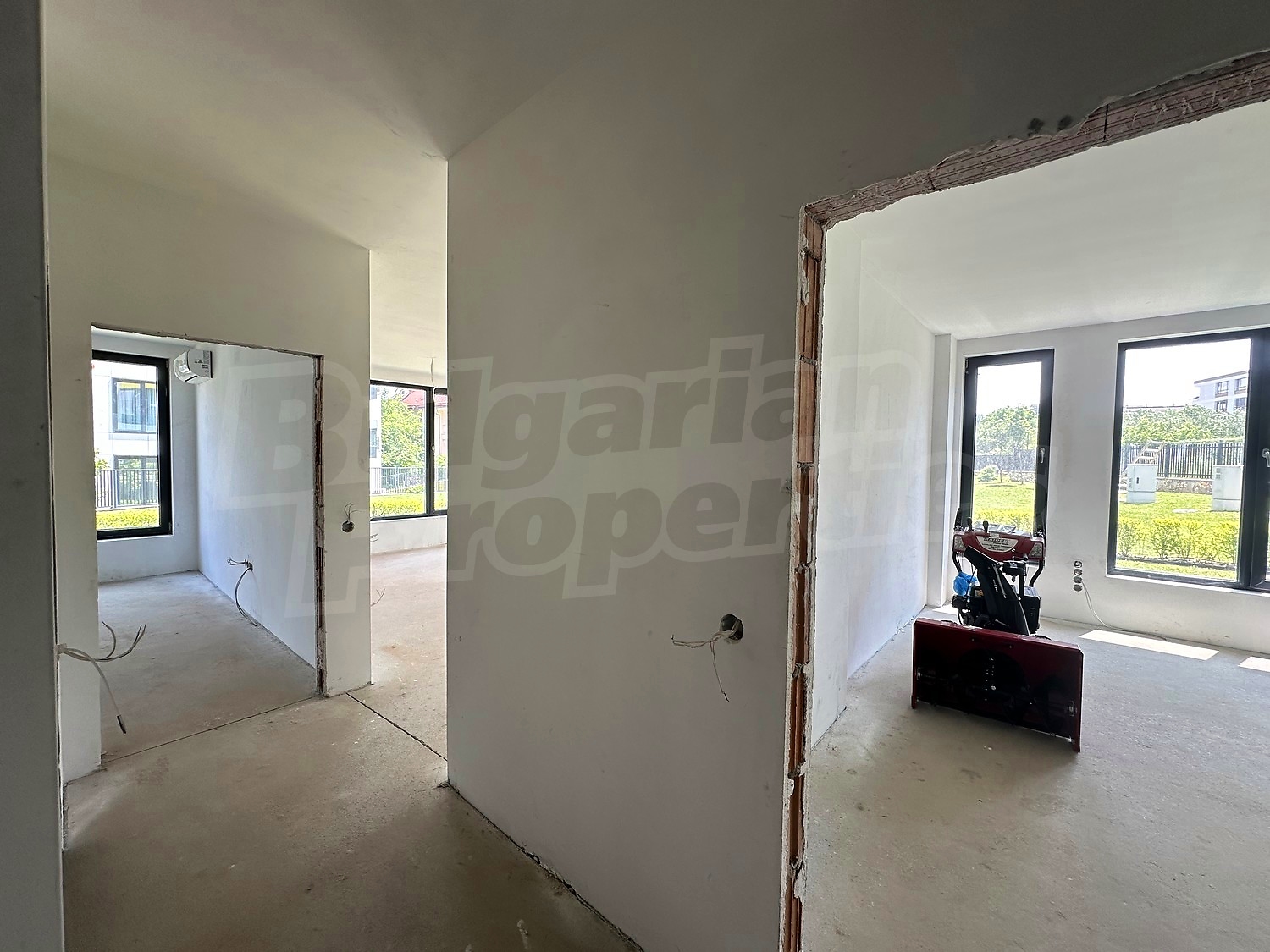 Gallery Picture 6