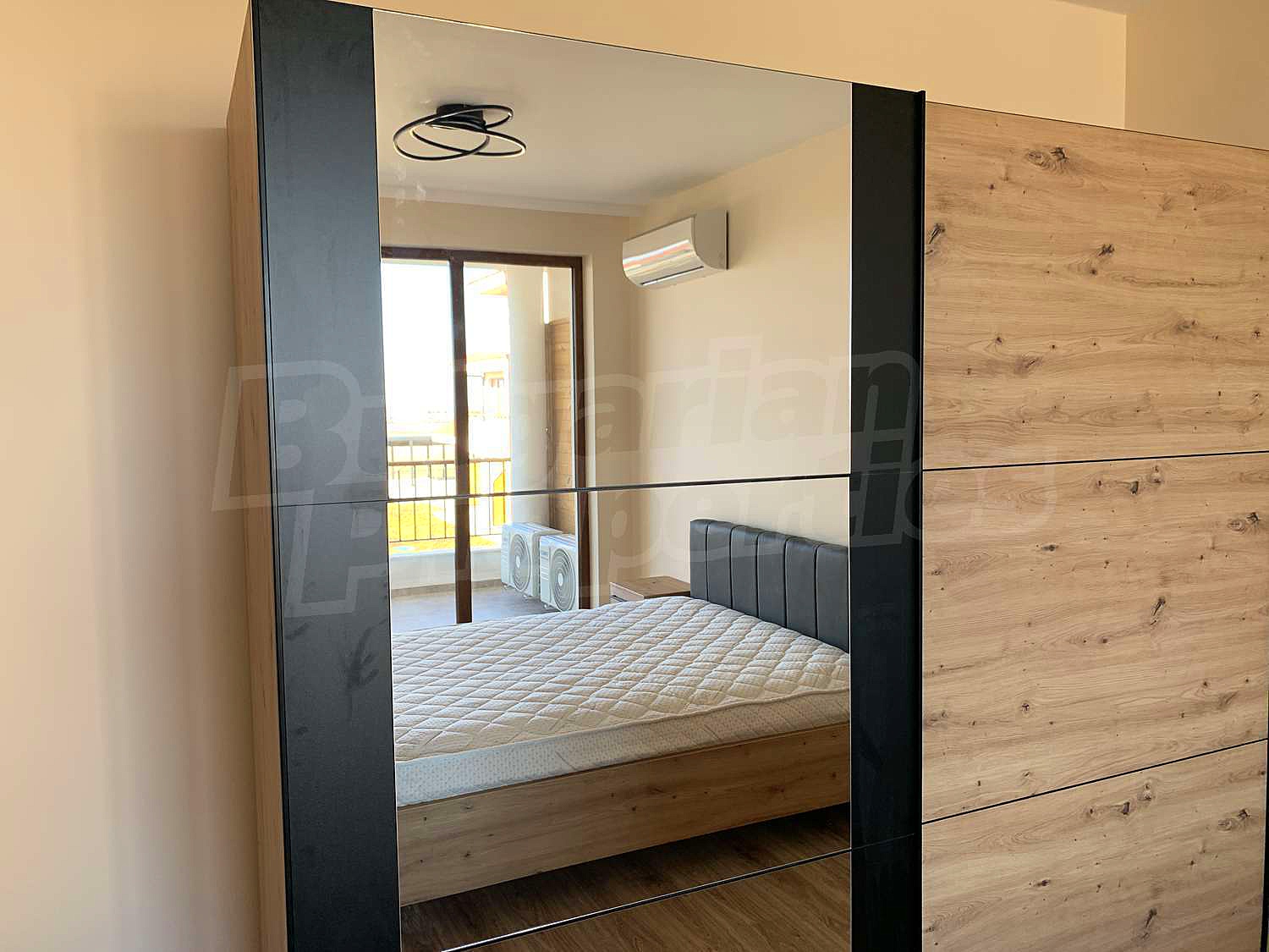 Gallery Picture 48