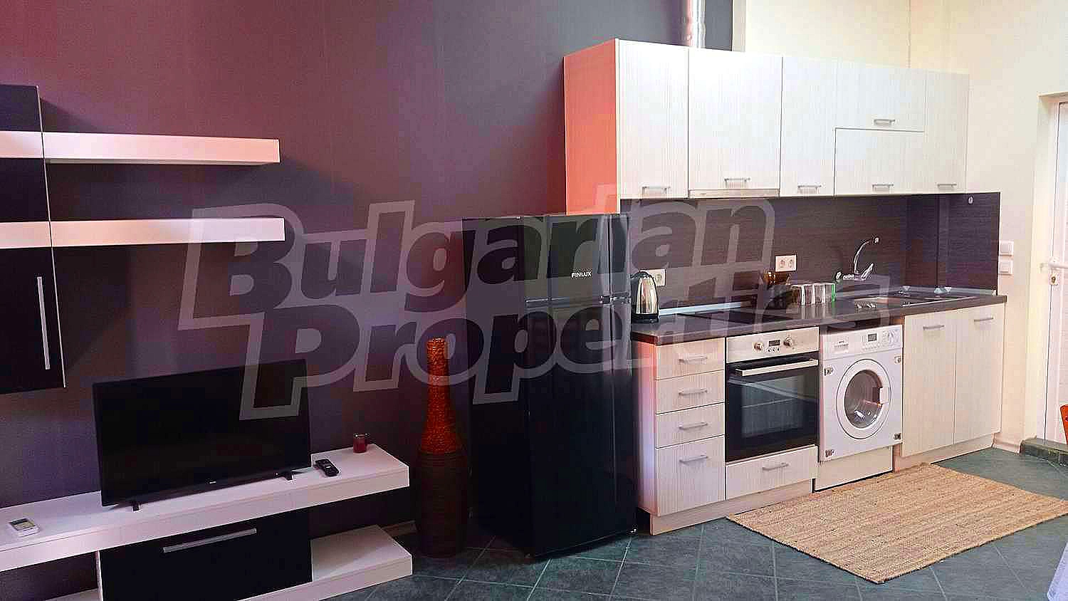 Gallery Picture 2