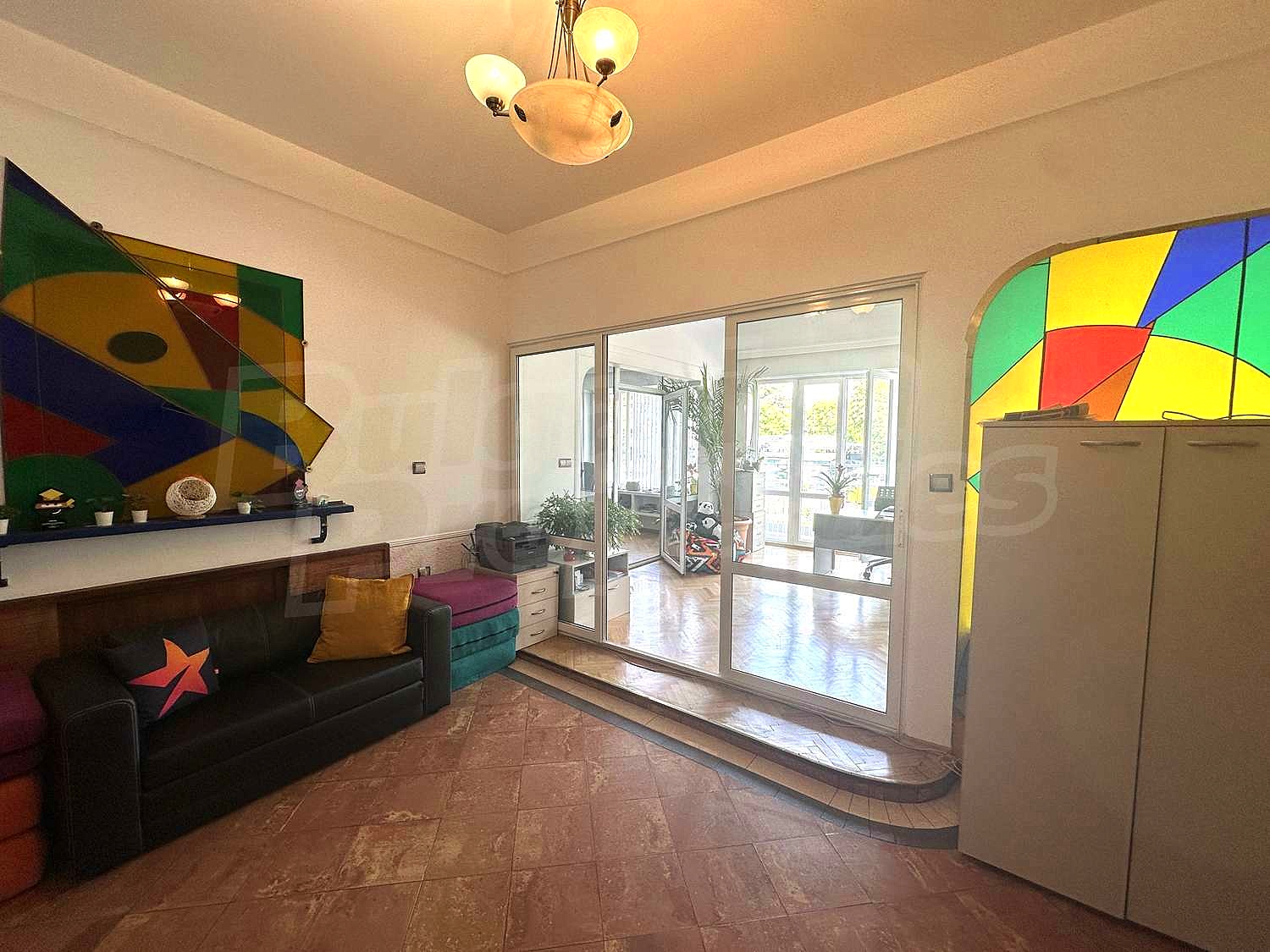 Gallery Picture 30