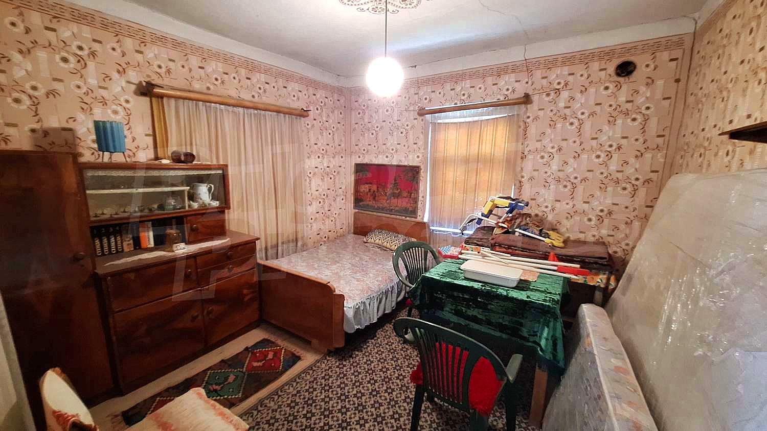 Gallery Picture 4