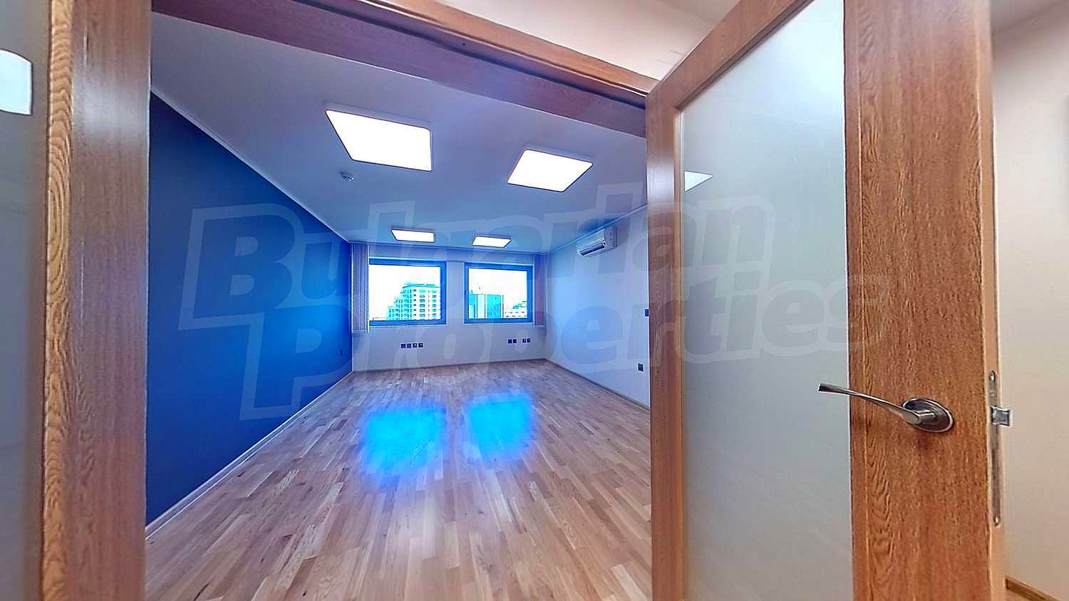 Gallery Picture 3