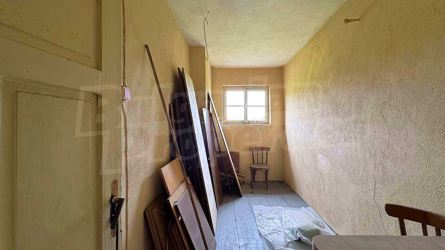 Gallery Picture 23