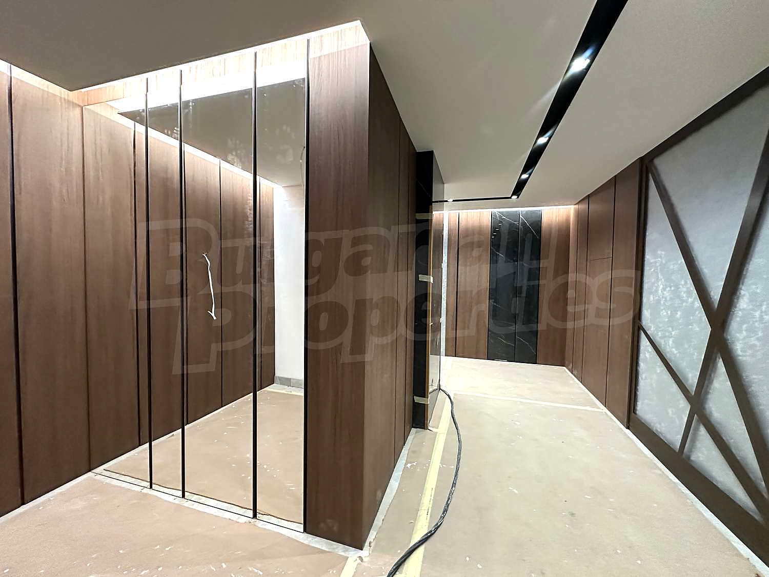 Gallery Picture 5