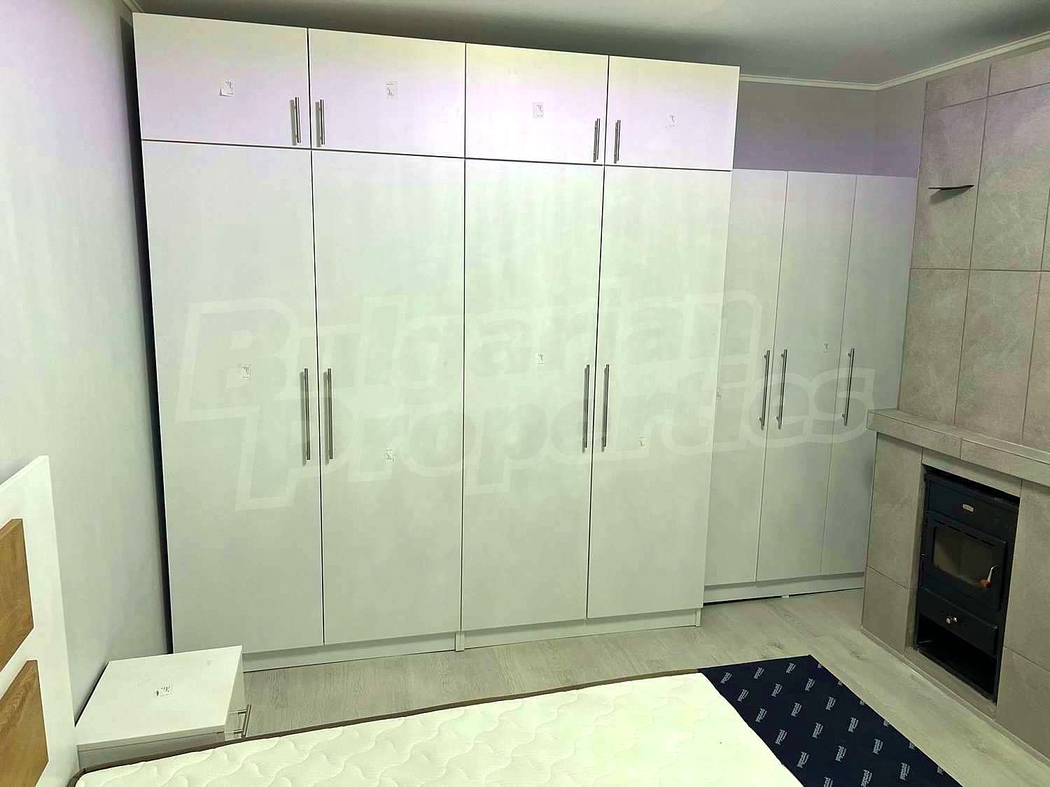 Gallery Picture 3