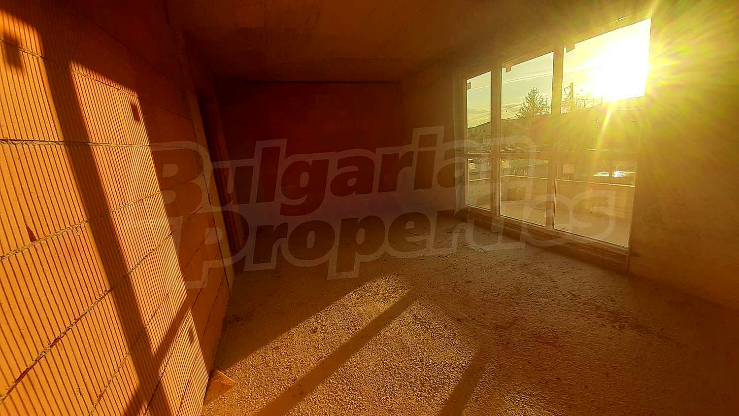 Gallery Picture 3