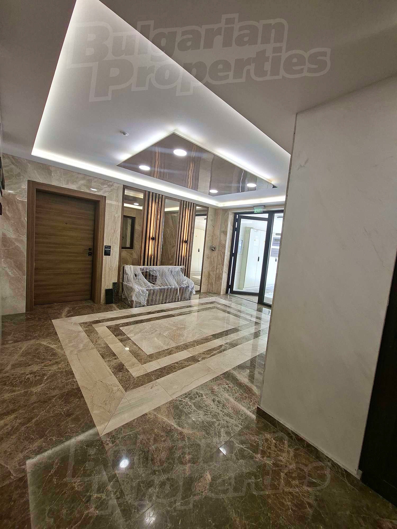 Gallery Picture 5