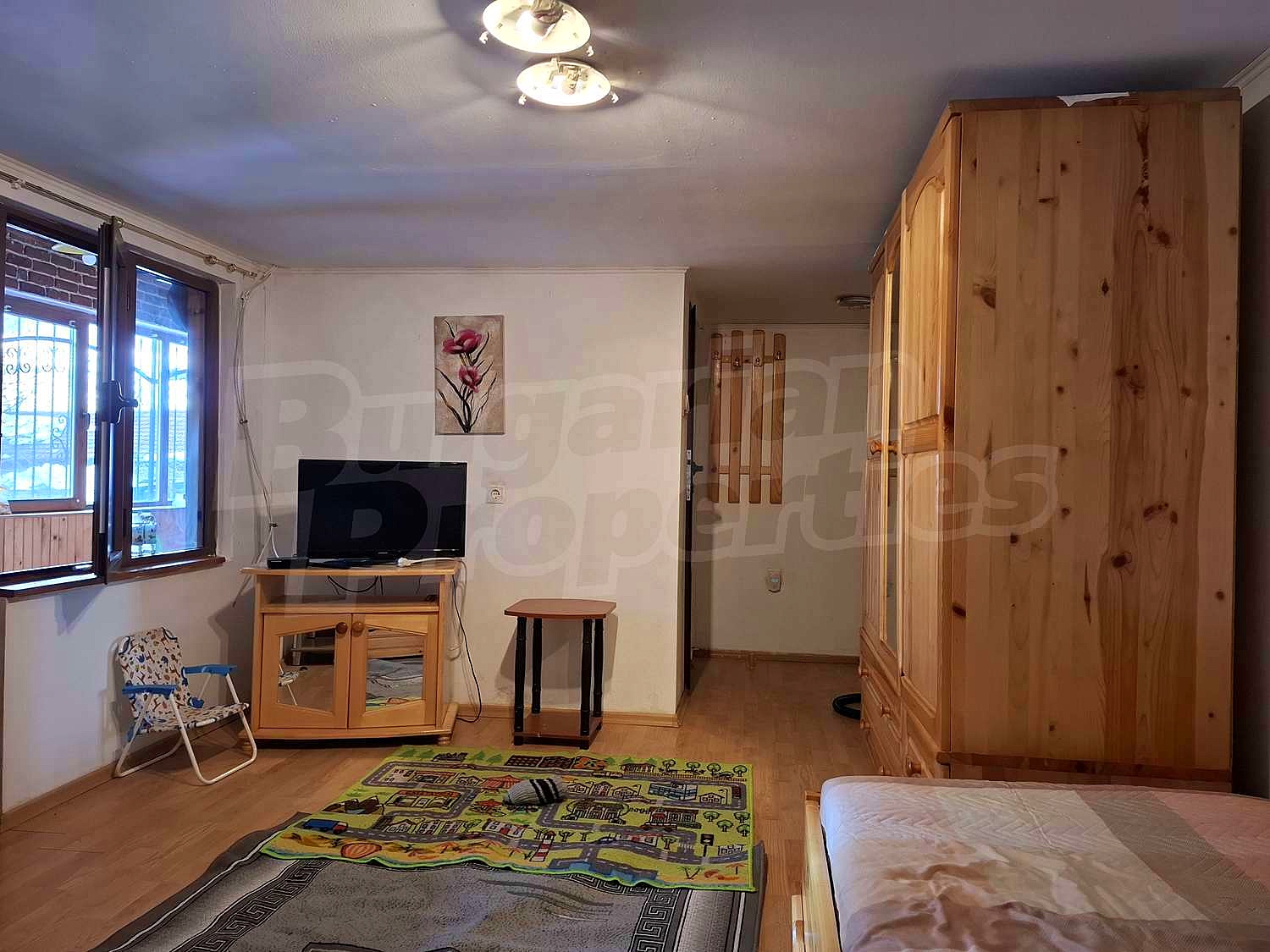 Gallery Picture 10