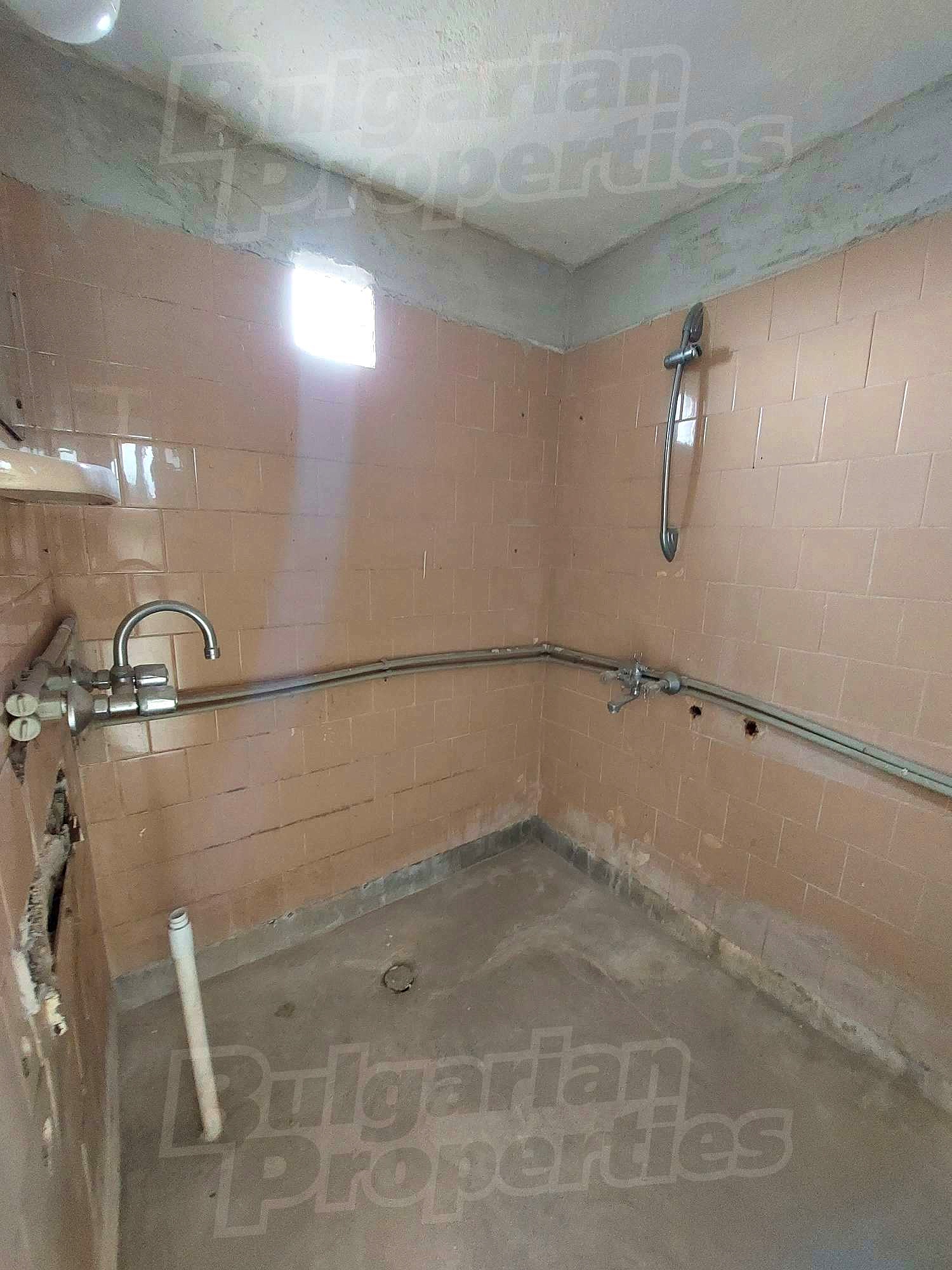 Gallery Picture 19