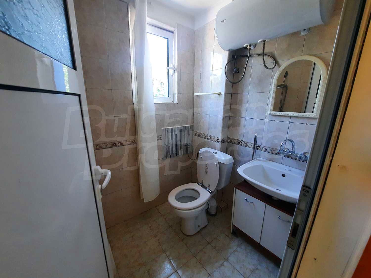 Gallery Picture 17