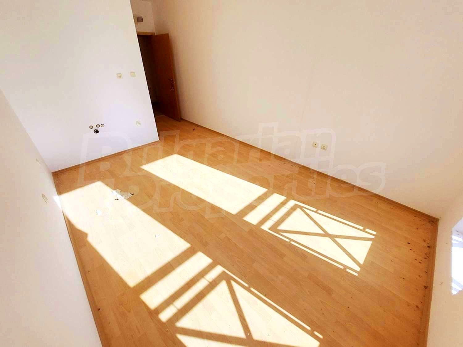 Gallery Picture 3