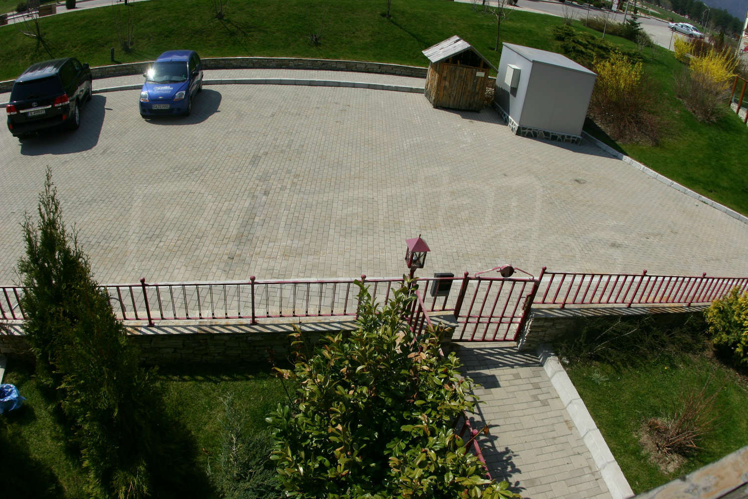Gallery Picture 43