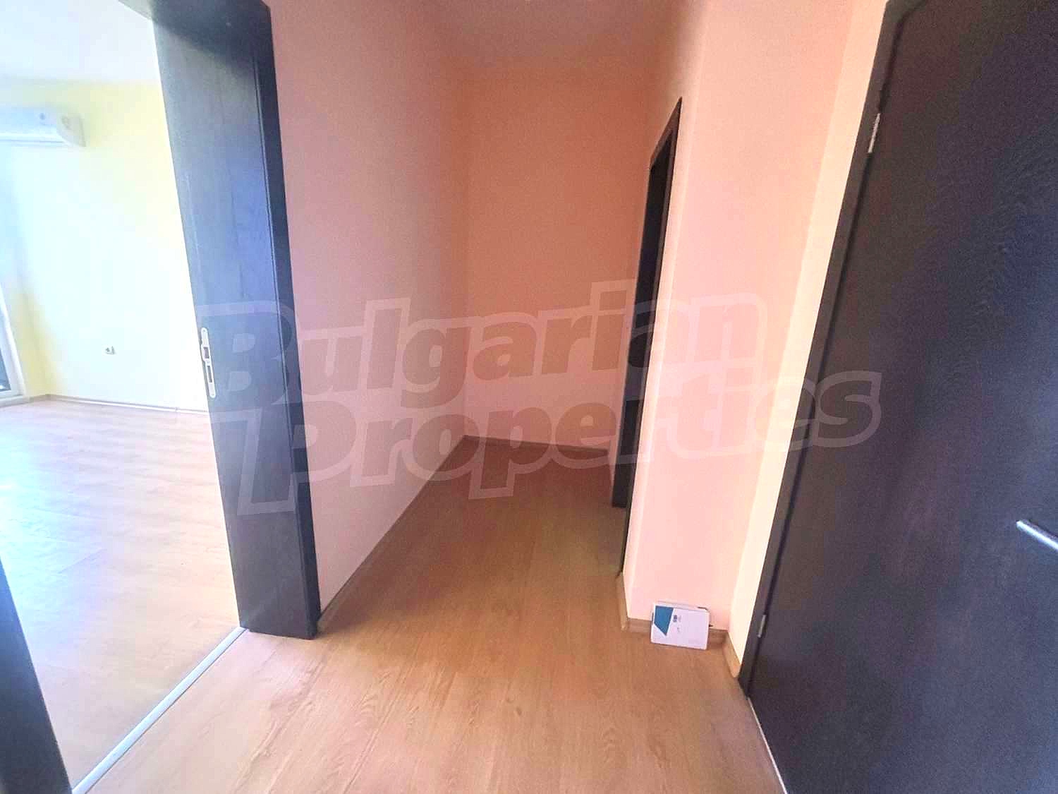 Gallery Picture 13