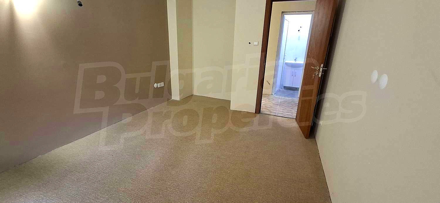 Gallery Picture 5