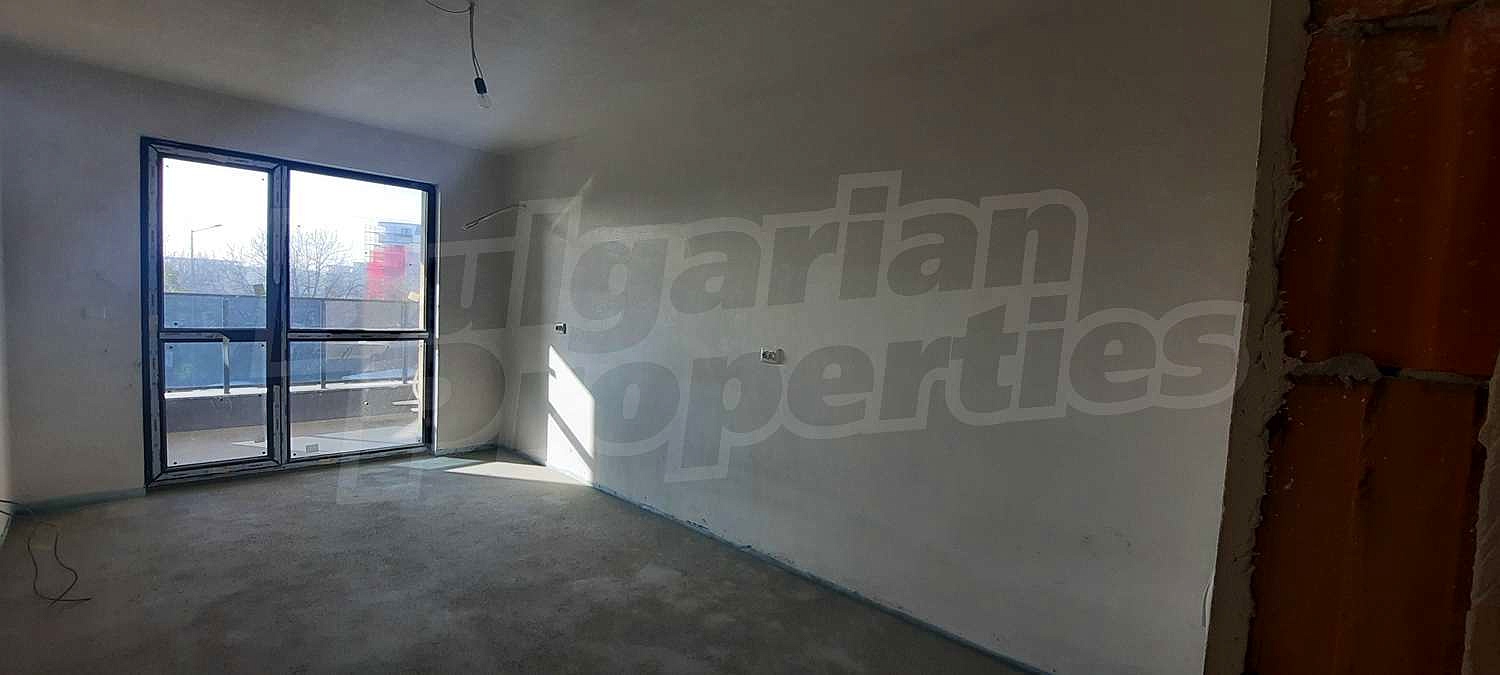 Gallery Picture 5